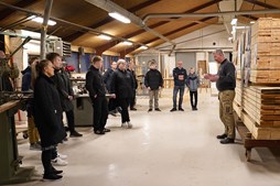 Nye veje til uddannelse: Lokale virksomheder åbner dørene for Tønders unge