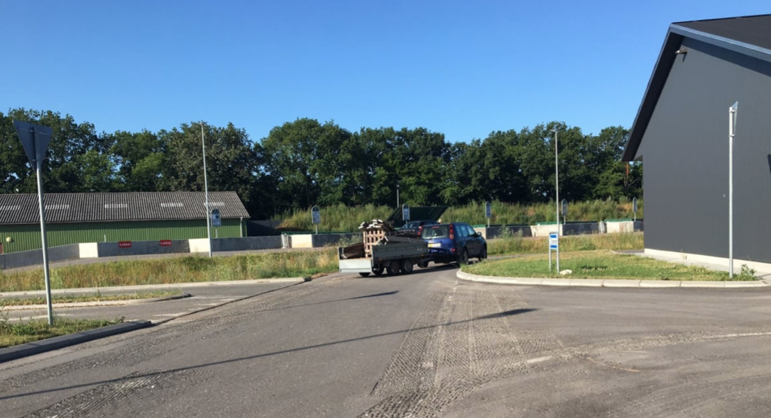 Asfaltarbejde og opstregning lukker genbrugspladsen i Vejen i tre dage