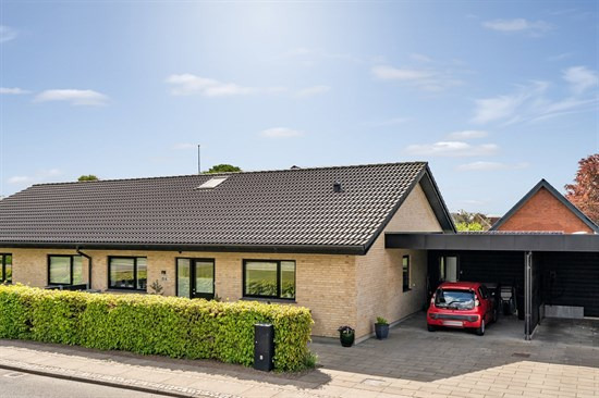 Fynsgade 15A og 1 anden boliger er kommet til salg denne uge i Grindsted - se boligerne her.