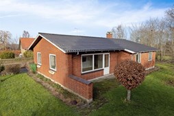 Pris sat ned med 295.000 kr. på Skolevej 13