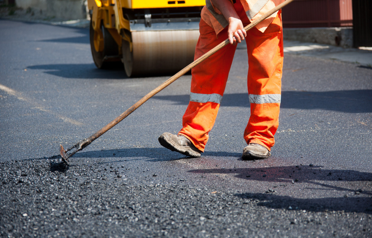 Nyt asfalt på en del af Holstebrovej 