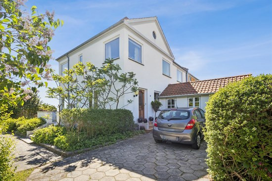 Top 6 over dyreste boliger til salg i Rødvig Stevns. Priser op til 6.795.000 kr