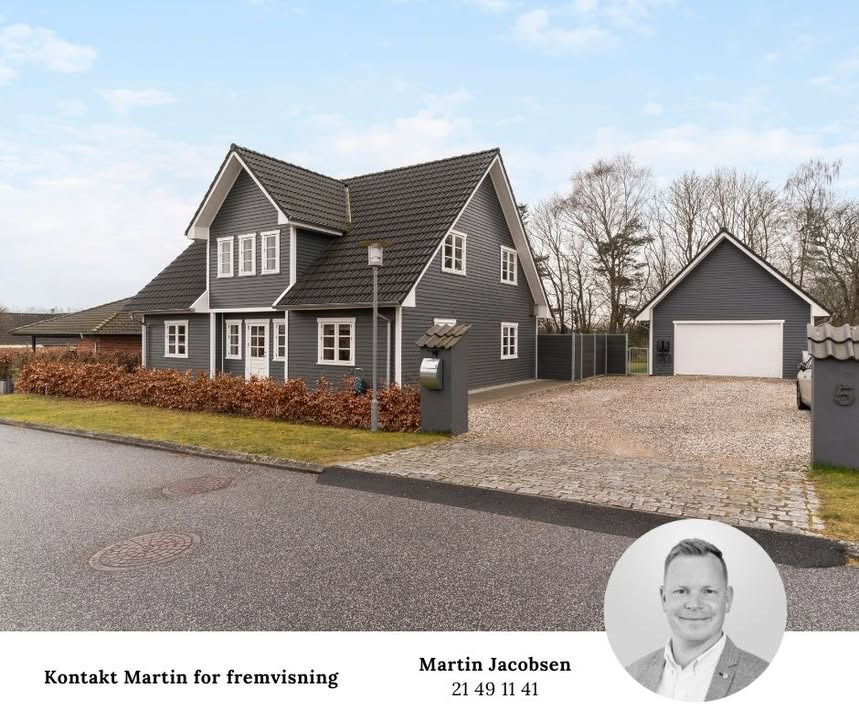 Danbolig Randers præsenterer charmerende villa i Ålum med moderne bekvemmeligheder