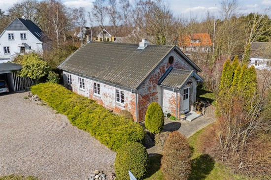 Pris sat ned med 100.000 kr. på Pilelunden 7