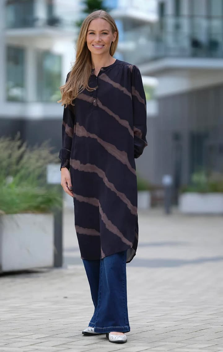 Rosengreen tilbyder smuk Prepair-kjole til 300 kr. i dagens låge 21. december