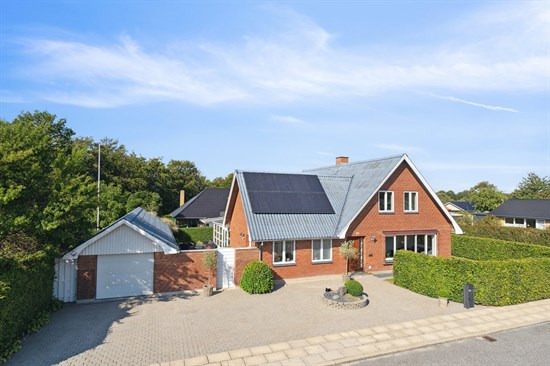 Bolig til salg for 3,0  mio. kroner - se hvad der ellers er til salg i Herning Kommune