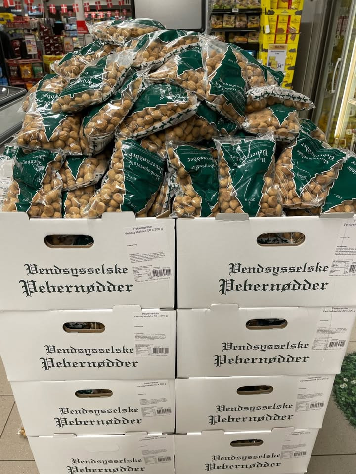 Spar Nørrebro Hjørring tilbyder vendysselske pebernødder til 10 kr. pr. pose