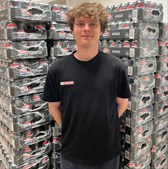 Emil vender tilbage til Min Købmand i Asp med nye ja tak-tilbud