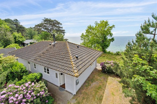 Lersøvej 13 og 1 anden boliger er kommet til salg denne uge i Rønne - se boligerne her.