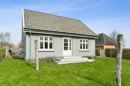 Gammel Silkeborgvej 9 er til salg for kun 1.648.000 kr.: Se de billigste boliger til salg i Harlev her