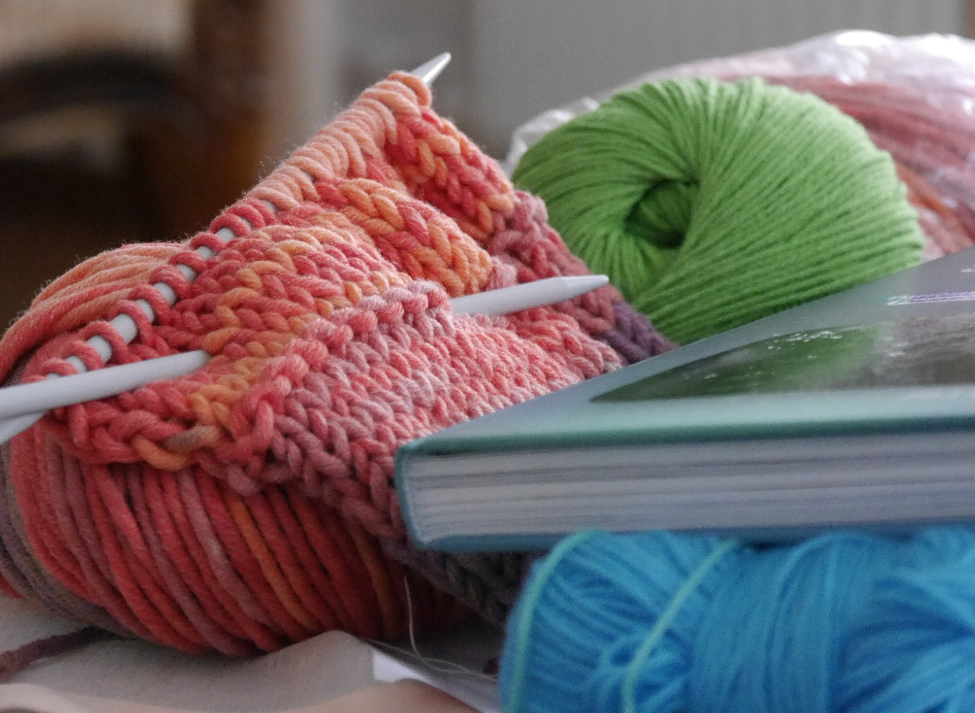 Strik og hækling for alle på Tørring Folkebibliotek