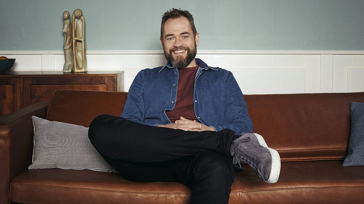 Esben Dalgaard fortæller sin livshistorie i Viby Sognegård