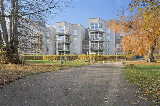 Auroravej 6C og 6 andre boliger er kommet til salg denne uge i Rødovre - se boligerne her.