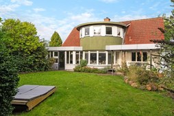 Top 6 over dyreste boliger til salg i Store Merløse. Priser op til 3.195.000 kr