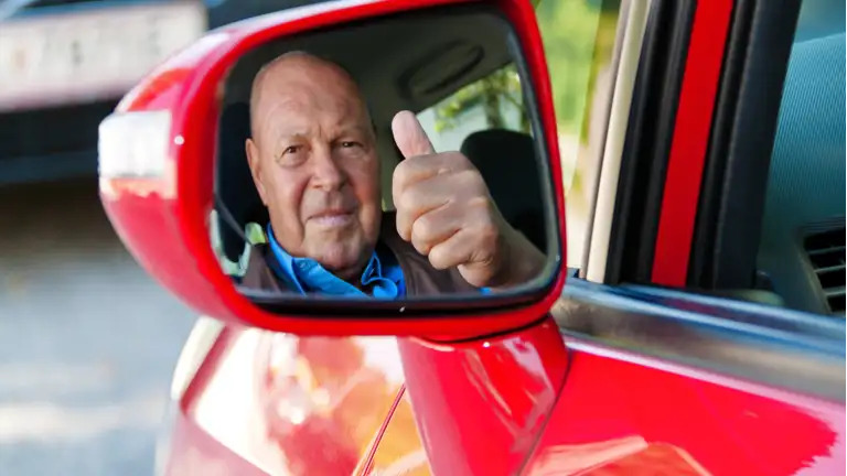 Opfrisk dine kørefærdigheder: Nyt kursustilbud til borgere over 60 i Hjørring Kommune