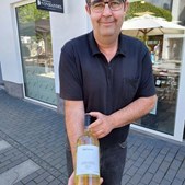 Fredericia Vinhandel: Spar 73 % på eksklusiv Pinot Grigio fra Garda-søen – kun 69 kr. pr. flaske!