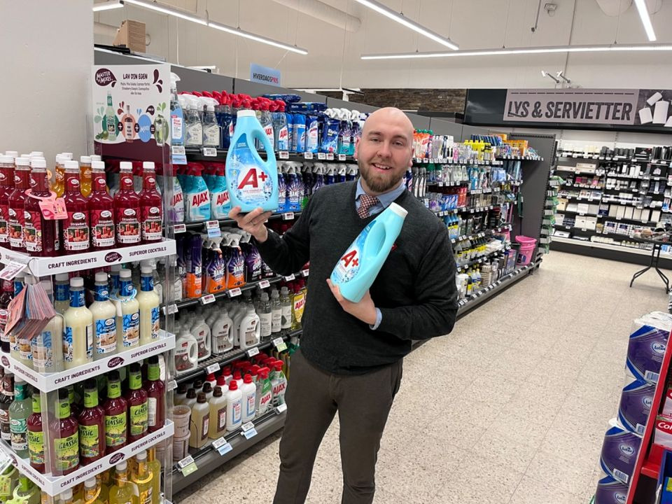 Meny Hobro tilbyder Ariel flydende vaskemiddel til skarp pris