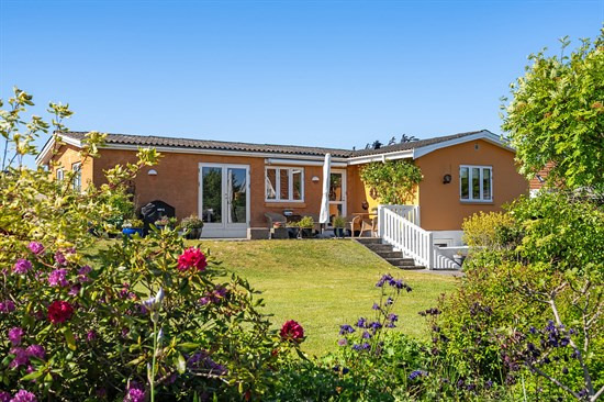 Lyngvej 93 er til salg for kun 995.000 kr.: Se de billigste boliger til salg i Højby her