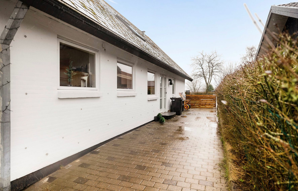 En rummelig bolig i naturskønne omgivelser i Taulov til salg hos Ejendomsmægler Mike Andersen