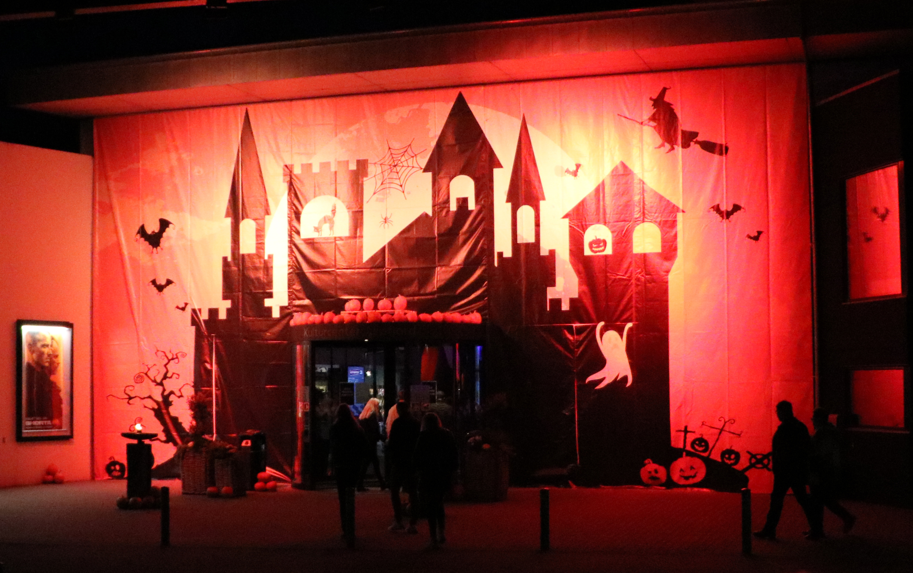 Varme, mørke og uhyggelige dage i KulturCenter Skive