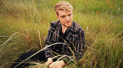 Jacob Dinesen indtager Musikhuset Posten med nyt album