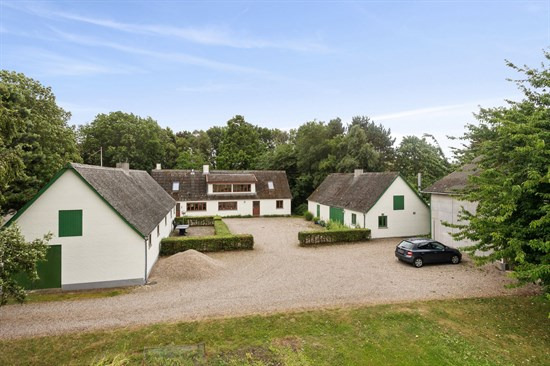 Nybyvej 17 og 3 andre boliger er kommet til salg denne uge i Kalundborg - se boligerne her.
