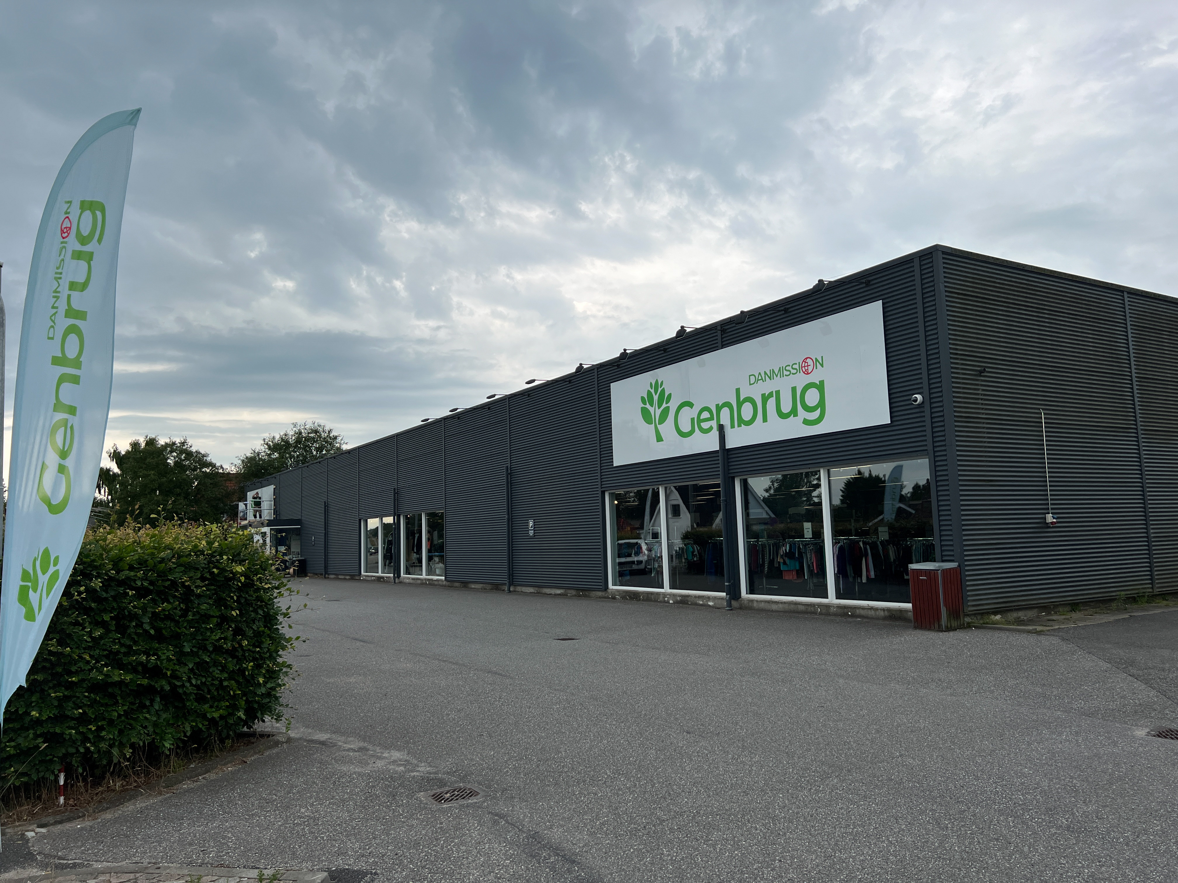 Lokal genbrugsbutik søger frivillige og inviterer til åbent hus