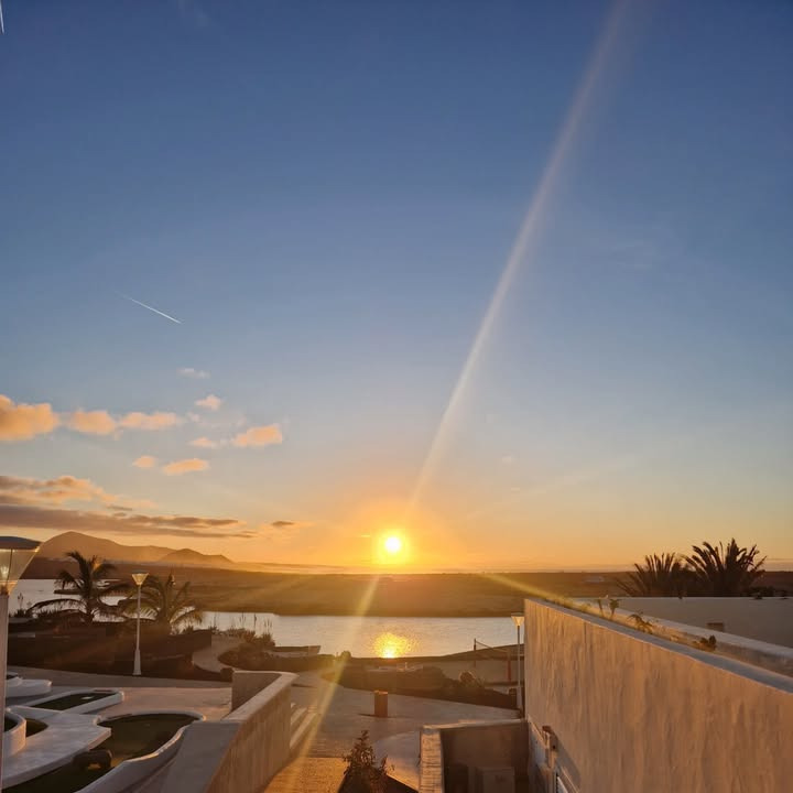 Guldsmed Ø: Klar til foråret og tilbage i butikken fra tirsdag