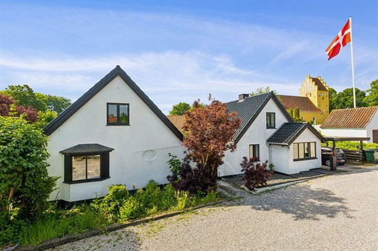 Top 6 over dyreste boliger til salg i Bjæverskov. Priser op til 8.500.000 kr