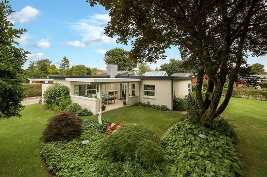 Top 6 over dyreste boliger til salg i Gram. Priser op til 4.998.000 kr