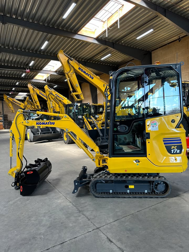 Scantruck A/S tilbyder Komatsu PC17R-5 klar til levering