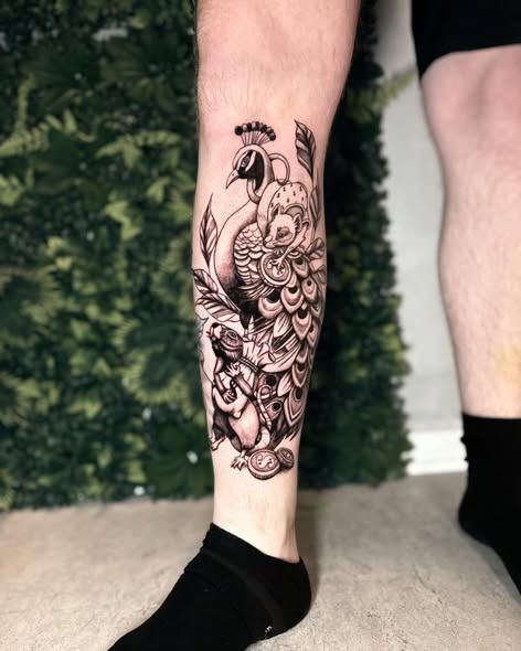 Dyk ned i Frederikkes nyeste værk hos Mr. & Mrs. Tattoo og book en tid i dag