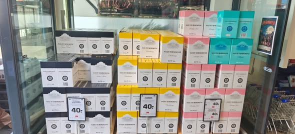Rema 1000 Hals er fyldt op til weekenden
