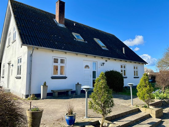 Top 6 over dyreste boliger til salg i Marstal. Priser op til 5.750.000 kr