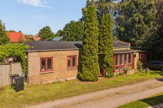 Østvej 11C er til salg for kun 1.595.000 kr.: Se de billigste boliger til salg i Græsted her