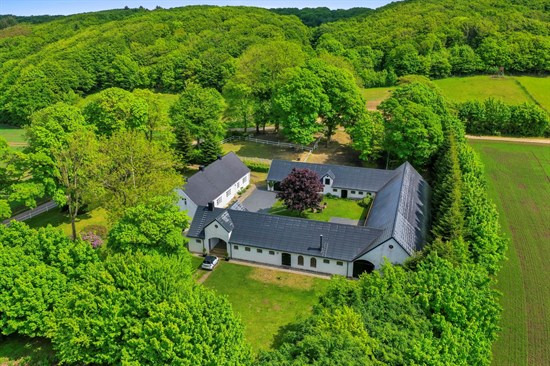 Top 6 over dyreste boliger til salg i Jerslev. Priser op til 3.095.000 kr