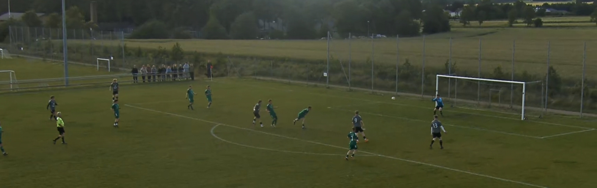 SMIFF09 fandt nøglen efter pausen og vandt 4-0