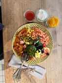Ugens menu hos Helles Køkken: Chili con carne, asparges tærte og pariserbøf til overkommelige priser
