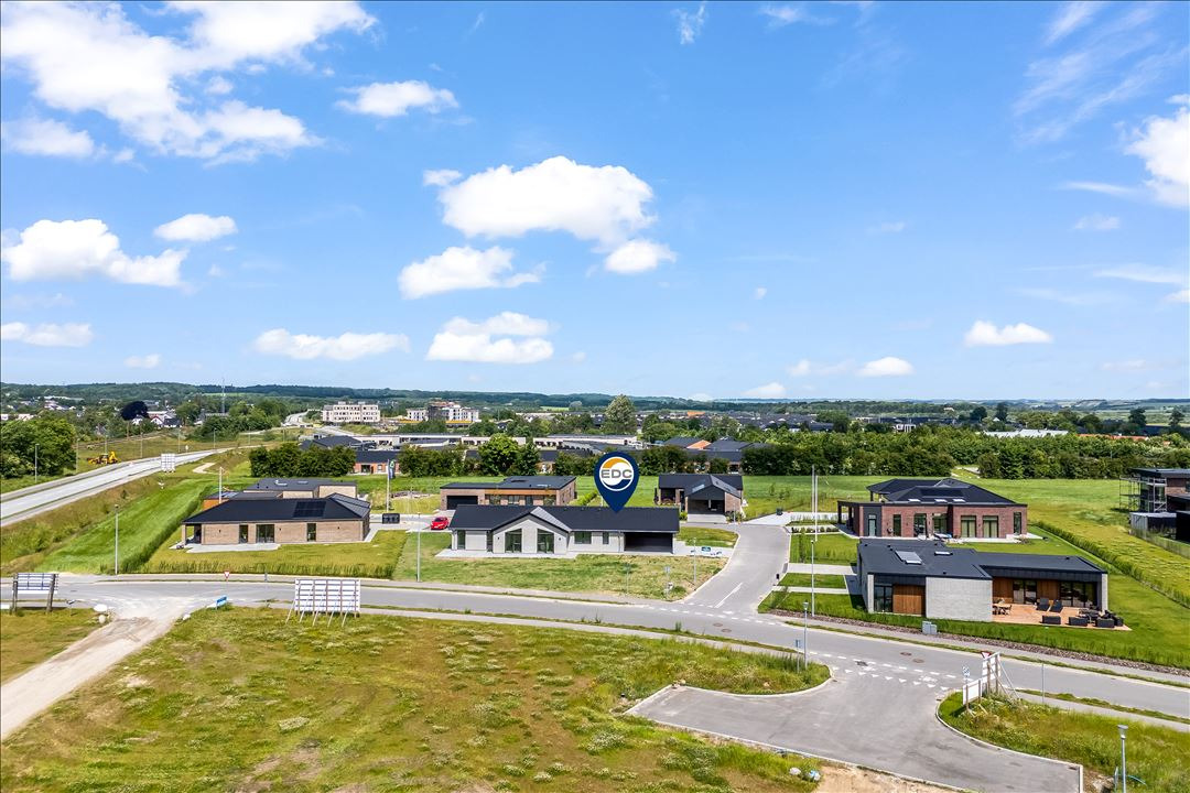 Moderne nybyggeri med fokus på funktion, familie og fællesskab