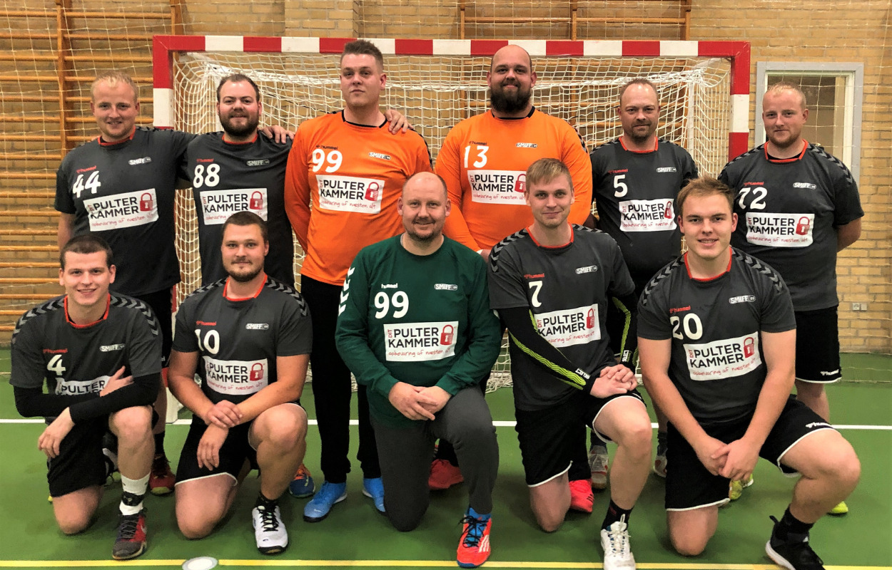 SMIFF09 sejrer igen og sikrer overlevelse i Serie 1