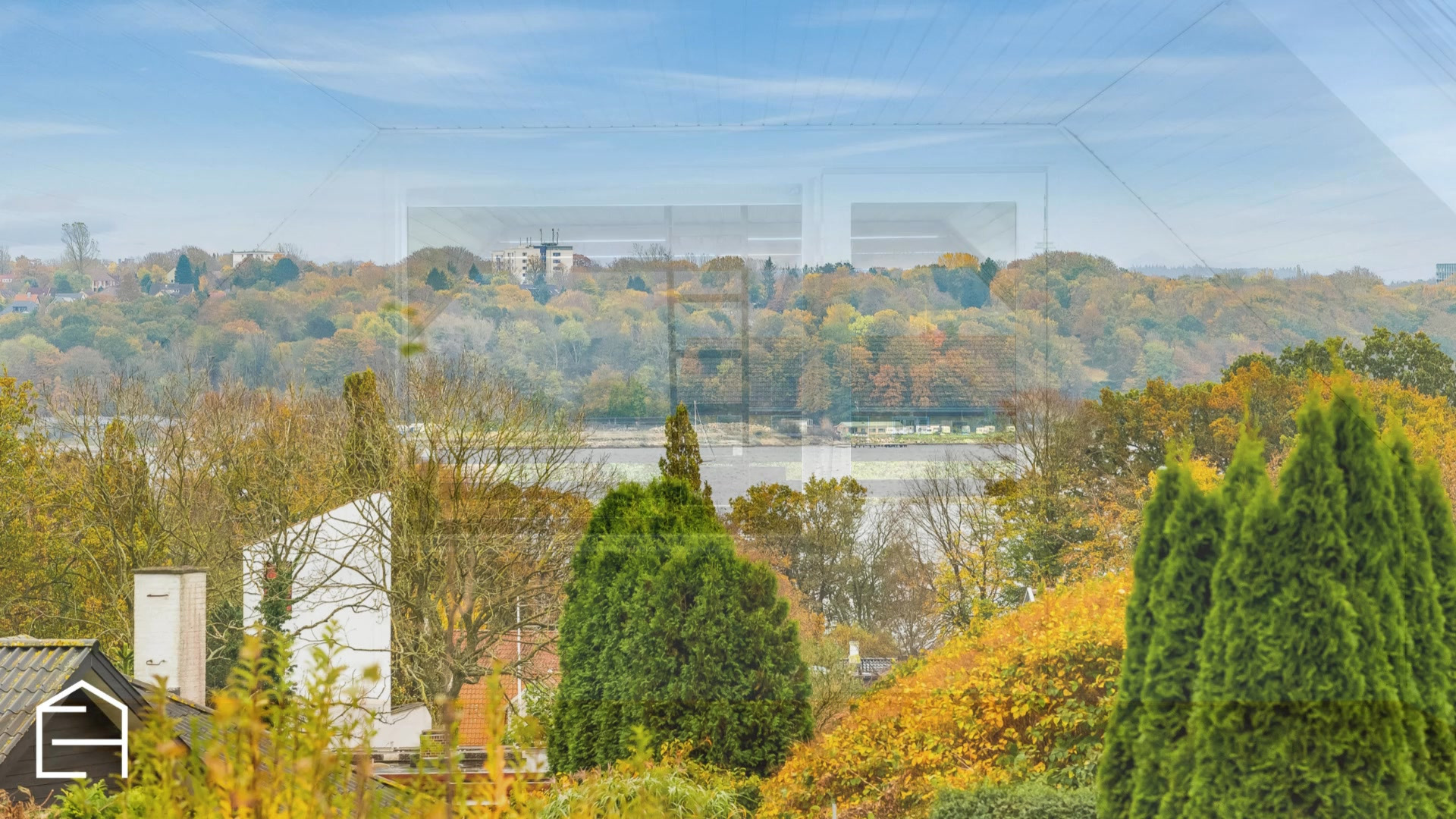 Ejenholm Bolig & Erhverv præsenterer renoveret villa ved Flensborg fjord til salg