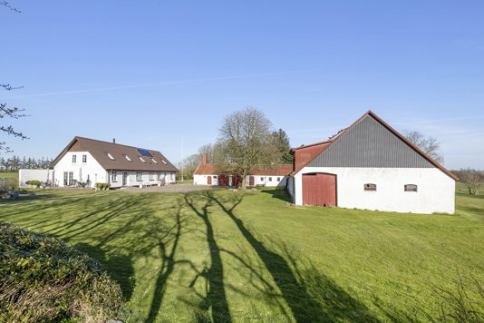 Charmerende hobbylandbrug tæt på Vesterhavet og Løkken