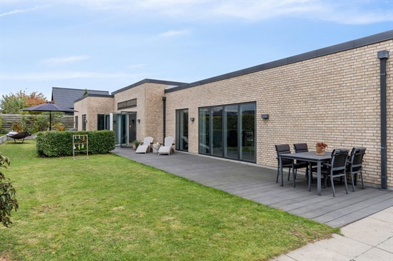 Top 6 over dyreste boliger til salg i Skovlunde. Priser op til 12.495.000 kr