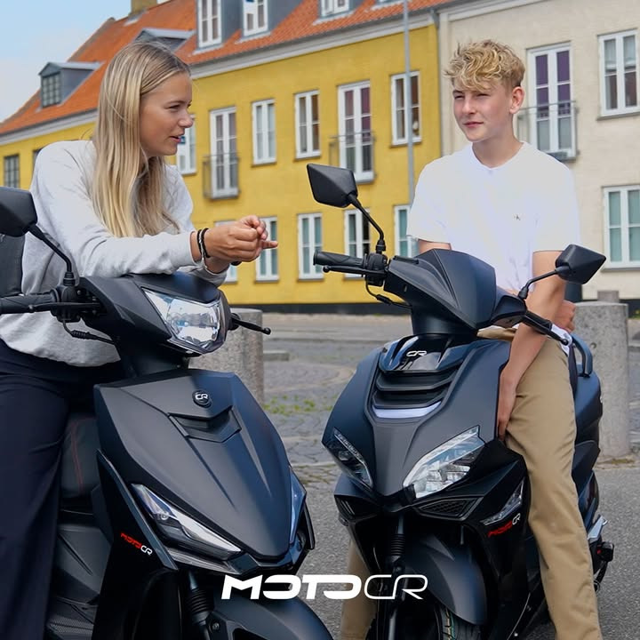 Midtsjællands Knallertservice v/Jan Saxe Andersen præsenterer MOTOCR scootere med stil og power