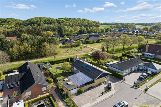 Er Skovdalsvej 30 i Auning drømmehjemmet? Se de dyreste boliger til salg nu for op til 2.698.000 kr