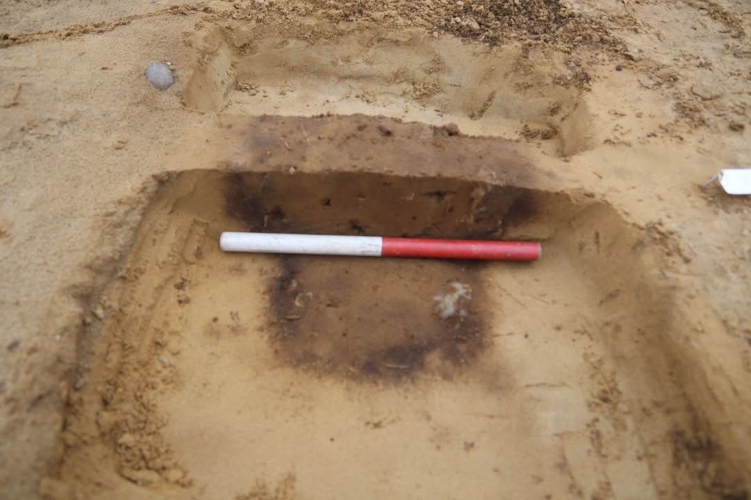 Museerne i Holstebro afdækker børnegrave fra jernalderen ved Halgaarde Enge