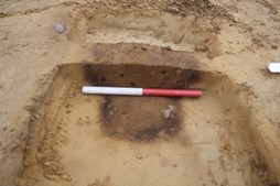 Museerne i Holstebro afdækker børnegrave ved Halgaarde Enge