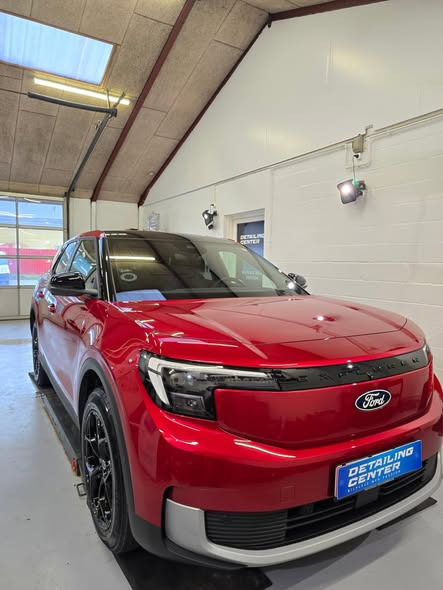 Detailing Center forvandler Ford Explorer EV med Opti-Coat Pro+ behandling 