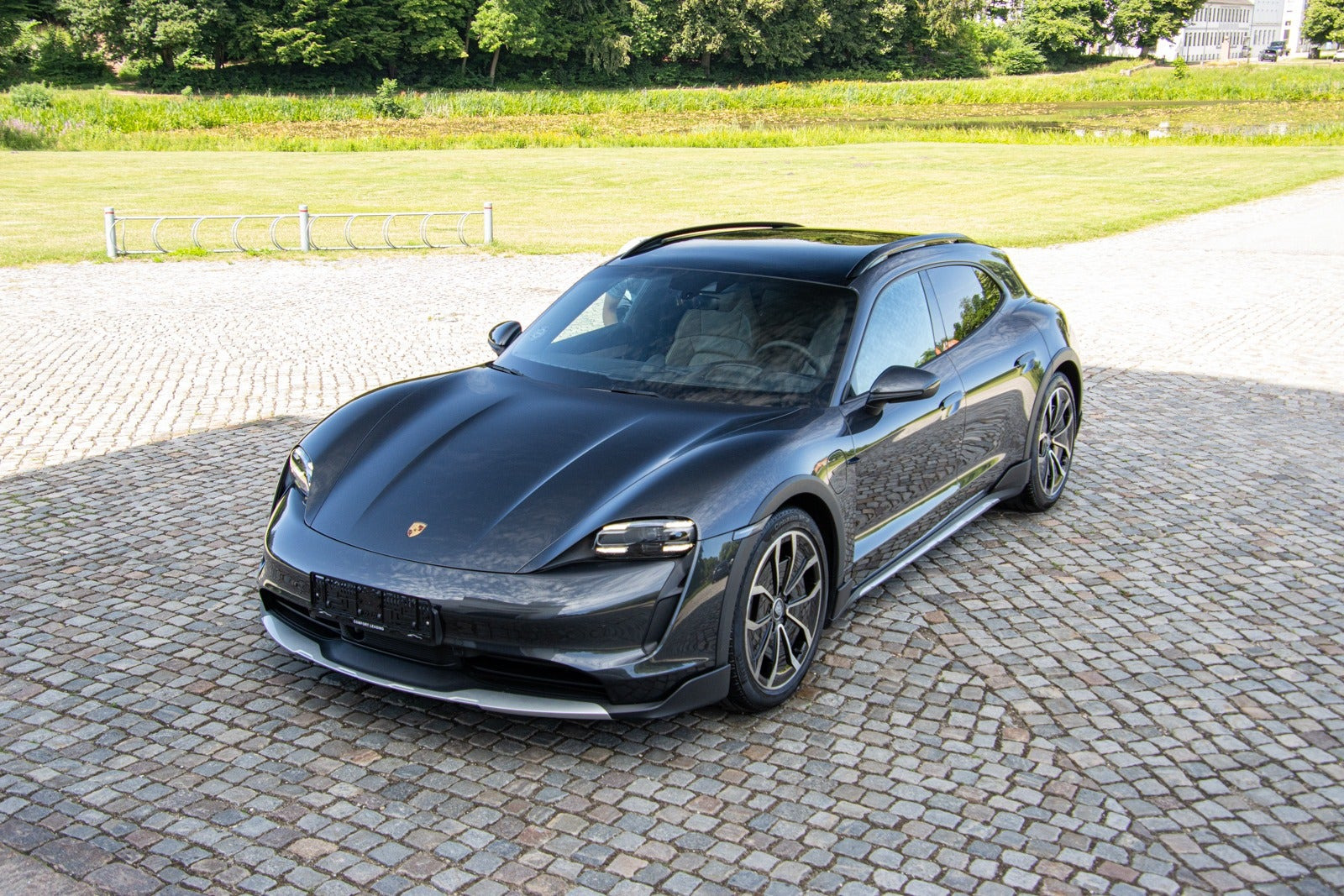 10 dyreste biler til salg i nærheden af Helsingør Kommune
