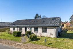 Mæglerhuset præsenterer etplansvilla til 895.000 kr. i Sulsted